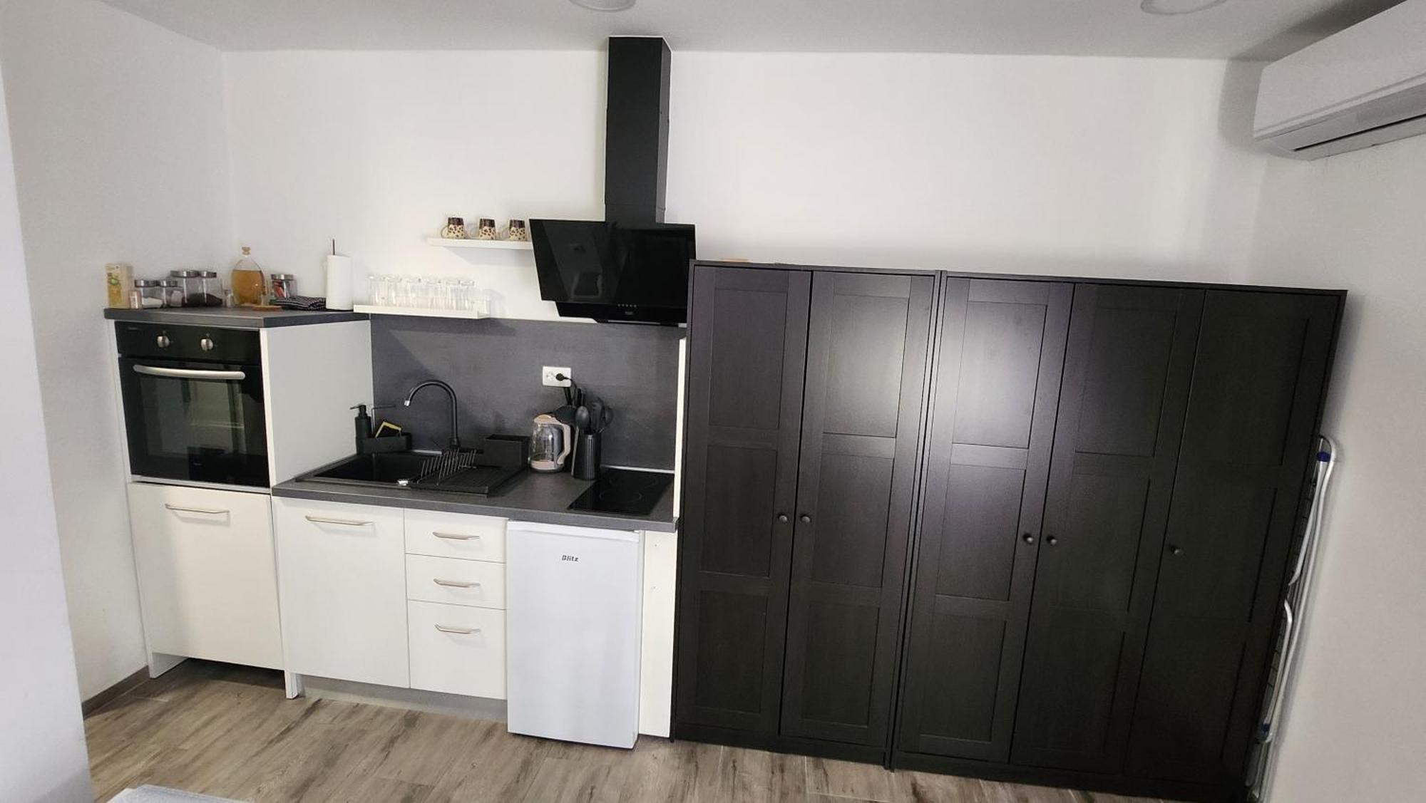 Oniks Apartman Lipik Kültér fotó