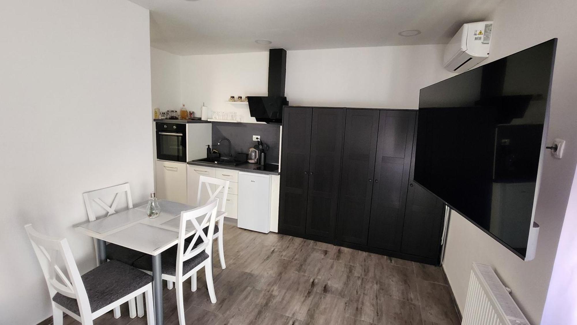 Oniks Apartman Lipik Kültér fotó